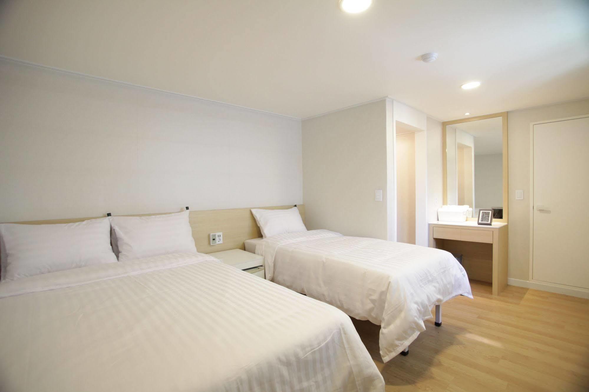 Hotel Sleepy Panda Streamwalk Seoul Jongno 外观 照片